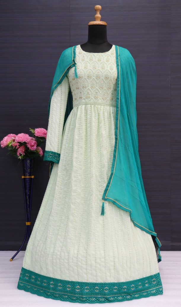 Nayra Cut Style Designer Shalwar Kameez Palazzo Suit Pakistani Indian Wedding Party Wear Heavy Embroidery Worked Long Anarkali Style Dresses Nayra Cut Style Designer Shalwar Kameez Palazzo Suit Pakistani Indian Wedding Party Wear Heavy Embroidery Worked Long Anarkali Style Dresses